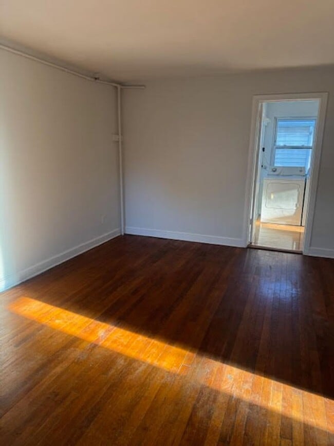 Building Photo - 4835 Indian Ln