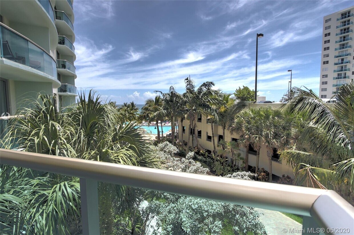 Primary Photo - 3801 S Ocean Dr