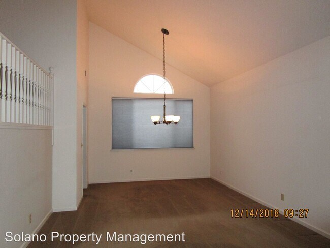 Building Photo - 4 br, 2.5 bath House - 606 Fox Pointe Rd