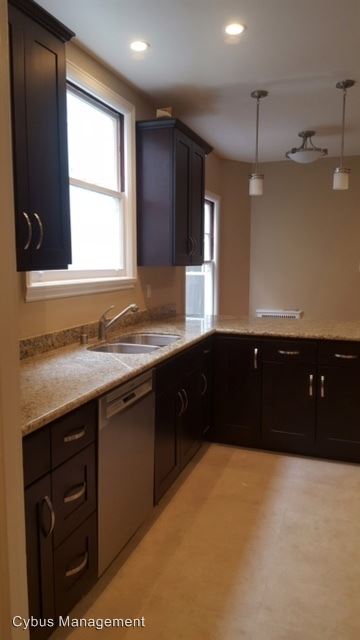 Foto del edificio - 2744 Union St