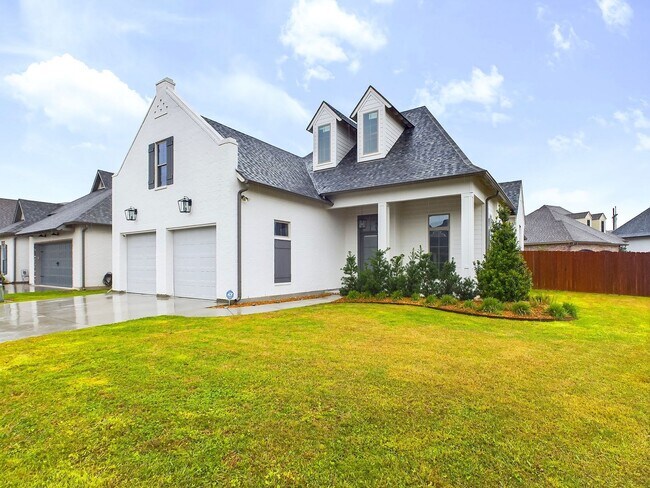 Foto del edificio - New in Broussard, LA – Stunning 4 Bed, 3 B...