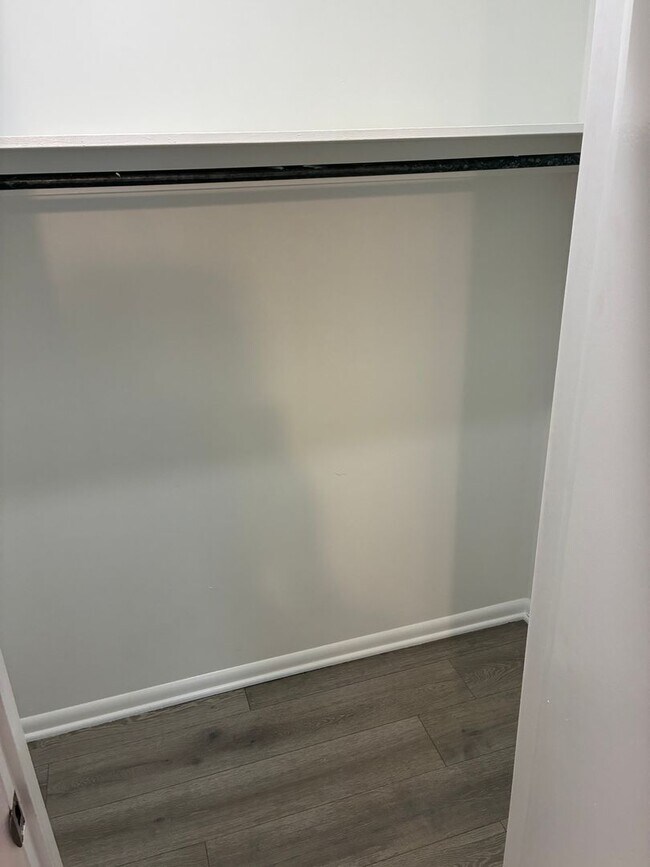 Foto del edificio - Rountree Elementary, fully remodeled 2 bed, 1 bath duplex walking distance to MSU campus and Roun...