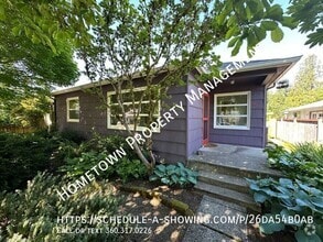 Building Photo - 1613 Garrison St NE