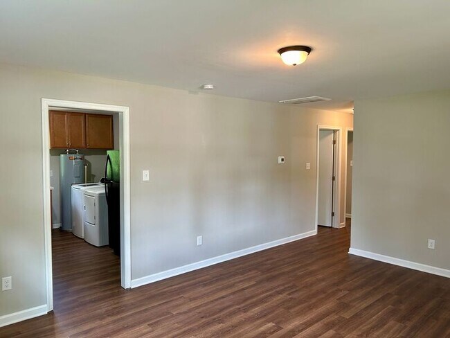 Foto del edificio - 1305 Lynhaven Ave