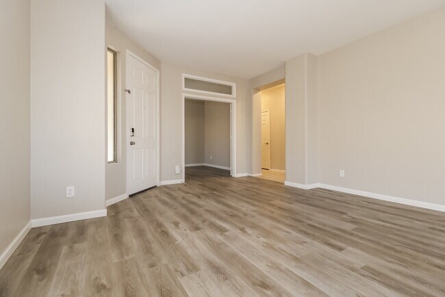 Foto del edificio - 15233 W Banff Ln