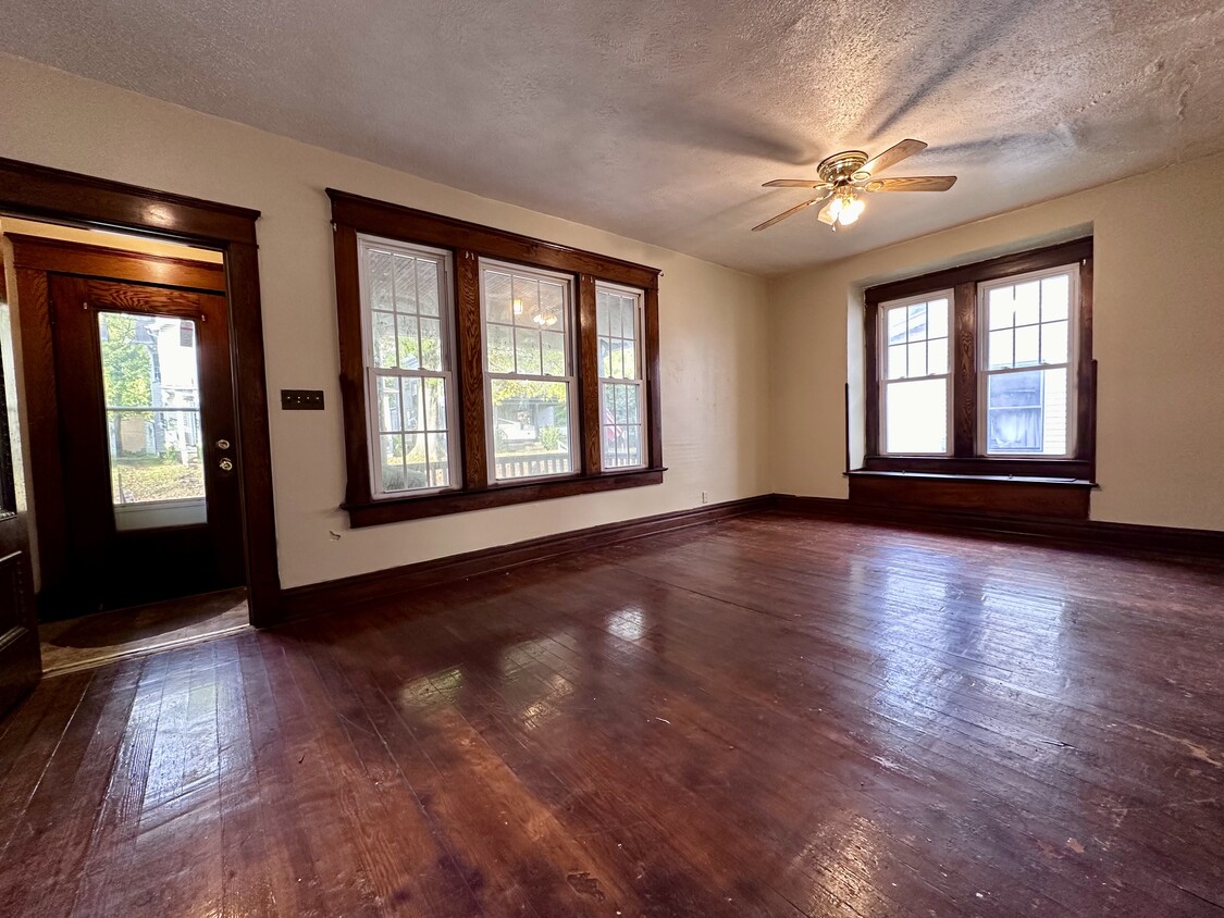 140 Park Ave, New Castle, PA 16101 House Rental in New Castle, PA