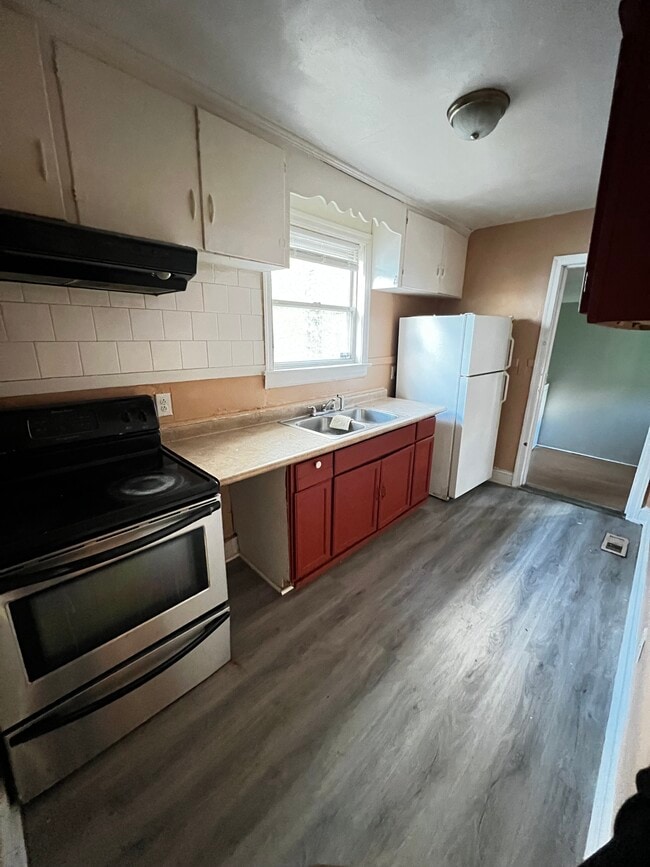 Foto del edificio - 728 Harrison Ave NW