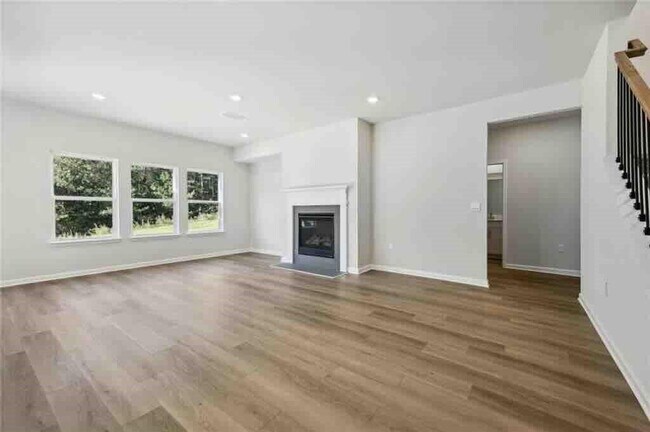 Building Photo - 1648 High Fls Ln