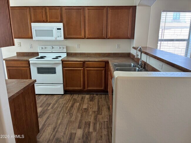 Building Photo - 24032 W Pecan Rd