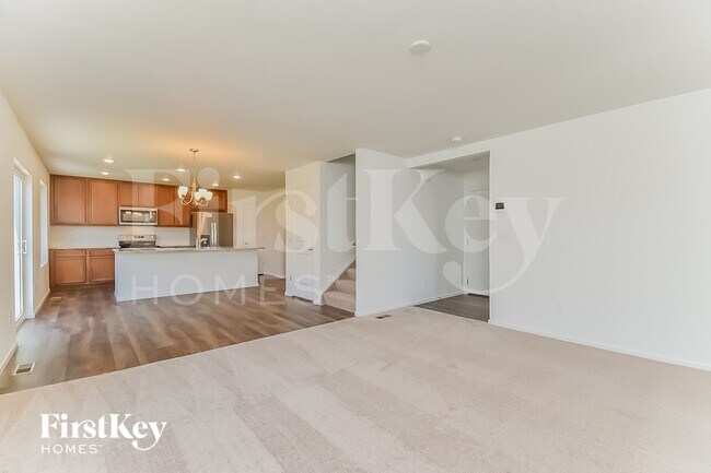 Building Photo - 10633 Luneth Dr