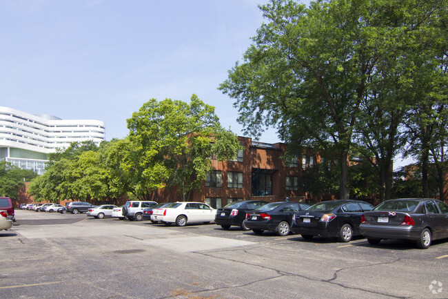 Foto del edificio - Center Court Gardens