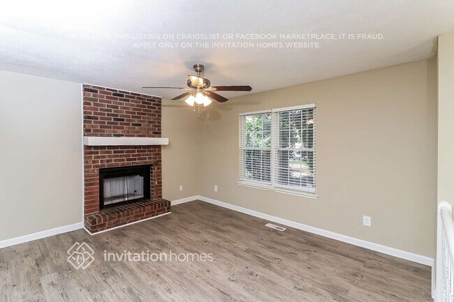 Foto del edificio - 2298 Chestnut Log Loop