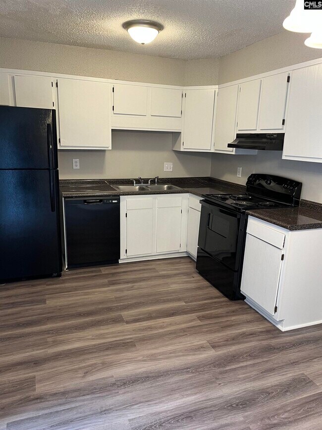 10 Londonderry Square, Cayce, SC 29033 Townhome Rentals in Cayce SC