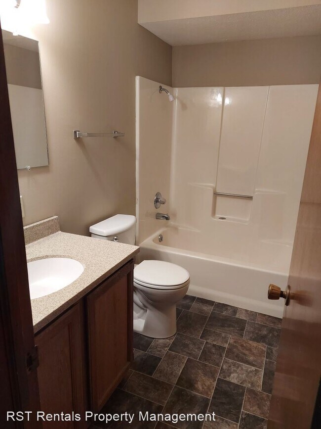Foto del edificio - 2 br, 2 bath House - 2009 Tracy Dr. 1