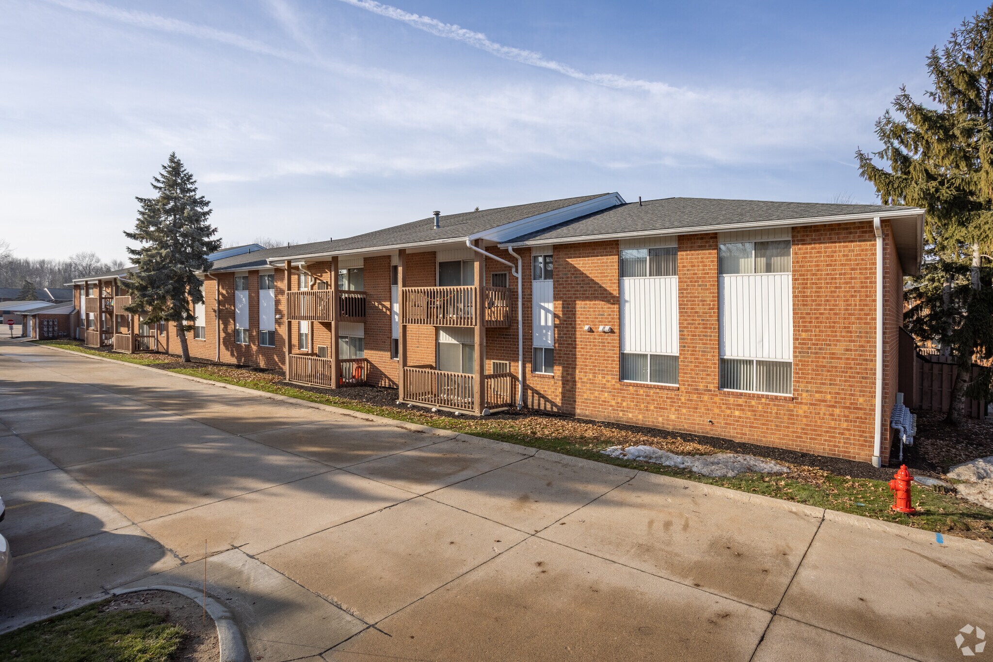 Foxmoor Apartments – photo 4