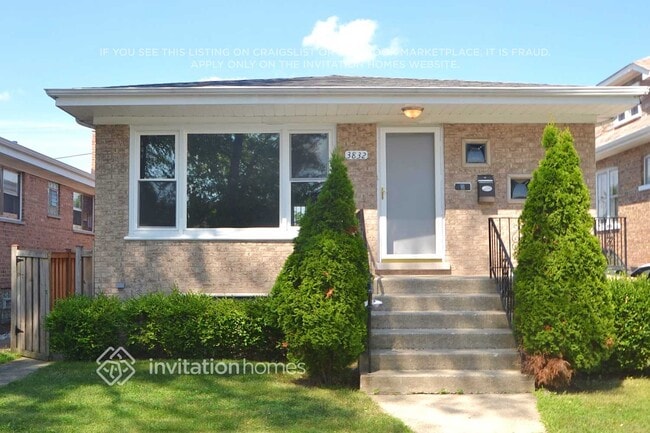 Building Photo - 3832 East Ave