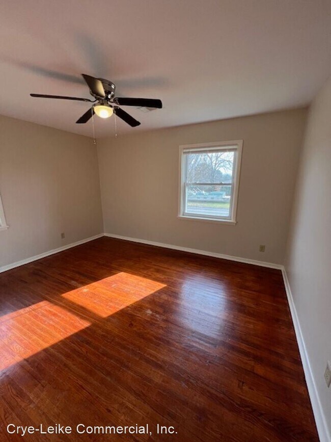 Foto del edificio - 3 br, 1 bath House - 810 Woodlawn Avenue