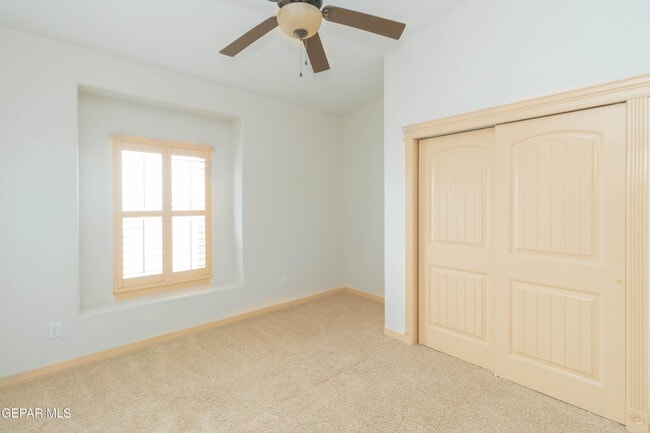 Foto del edificio - 5349 Jose Duran Ln