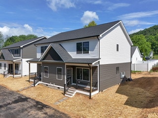 Building Photo - 1006 Pocahontas Ave