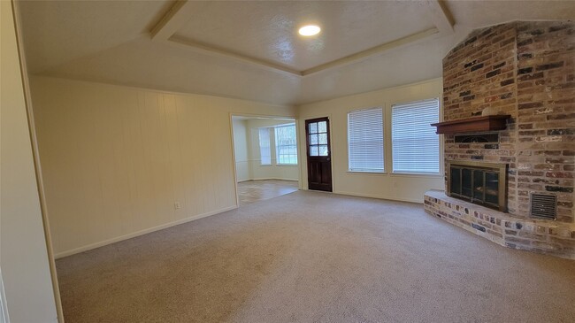 Foto del edificio - 1701 Rebecca Ln