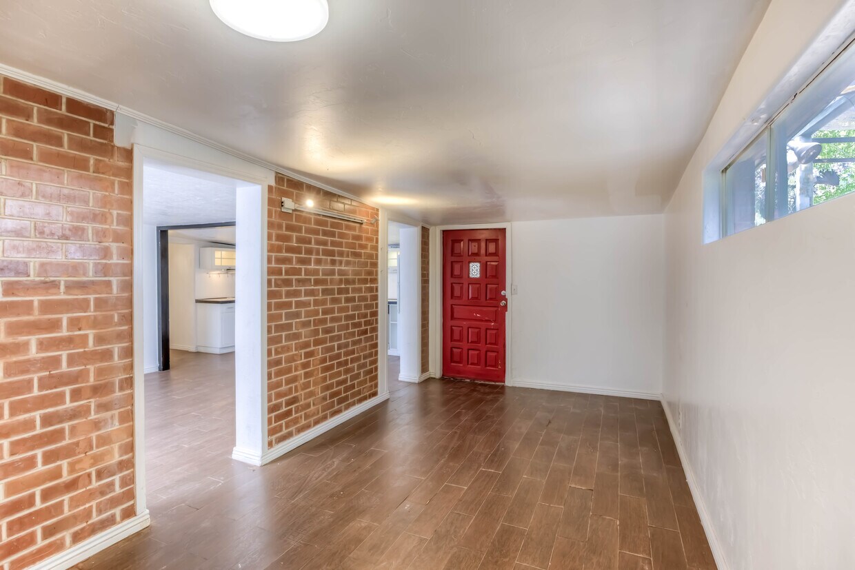 Foto principal - 2555 E Fort Lowell Rd