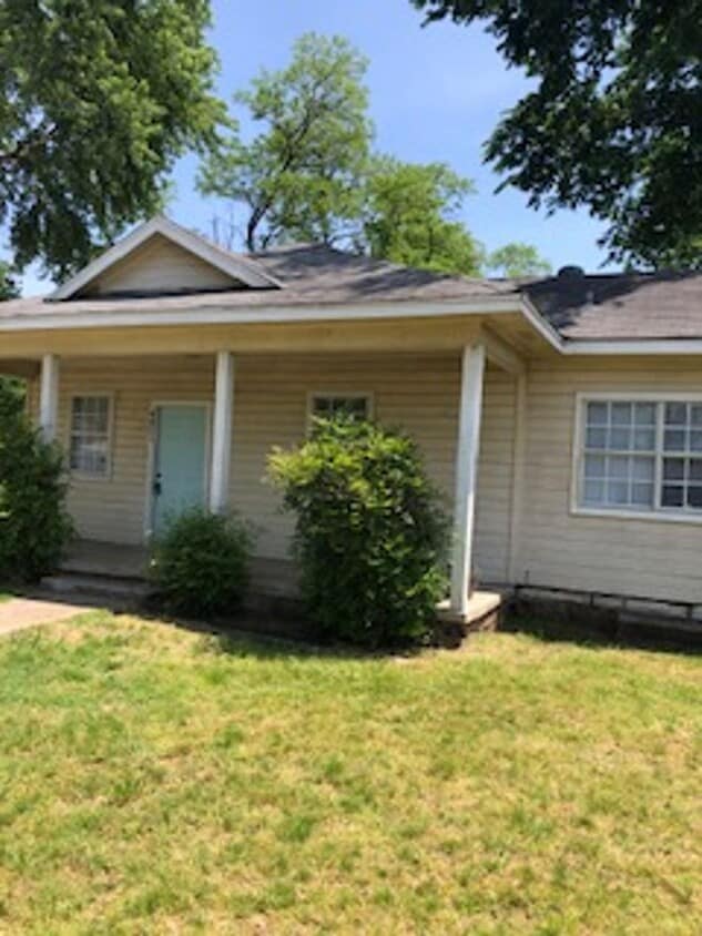Primary Photo - Two Bedroom / One Bath Home