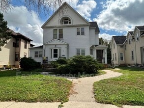 Building Photo - 507 S Broad St