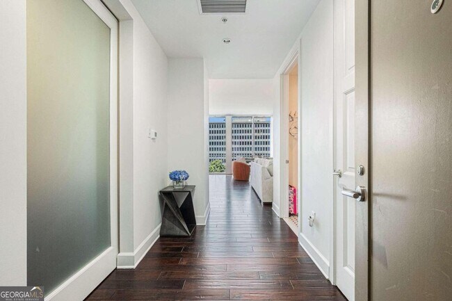 Foto del edificio - 1820 Peachtree St NE