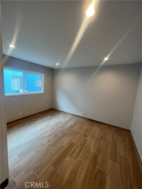 Foto del edificio - 13425 Vanowen St