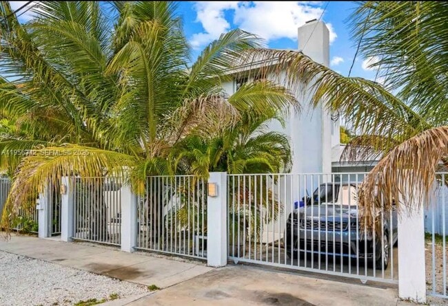 Building Photo - 3427 Frow Ave