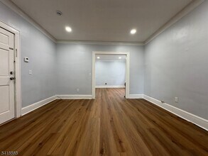 Building Photo - 16 Jacoby St