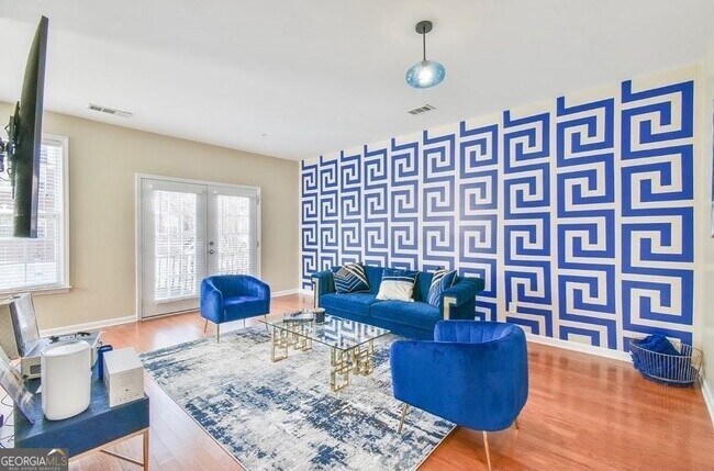 Foto del edificio - 6174 Indian Wood Cir