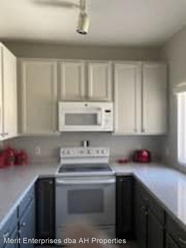 Building Photo - 2 br, 2 bath House - 6535 E SUPERSTITION S...