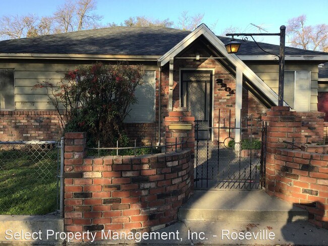 Building Photo - 2 br, 2 bath House - 2201 Edgewater Road