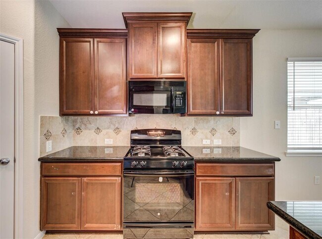 Building Photo - 20202 Stonebridge Terrace Dr