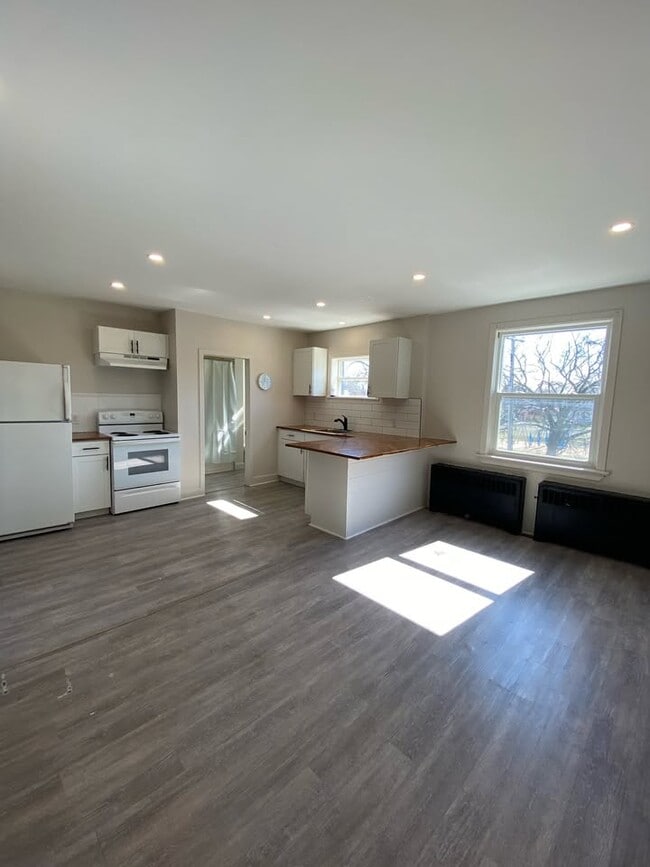 Photo du bâtiment - 222 Maxwell St