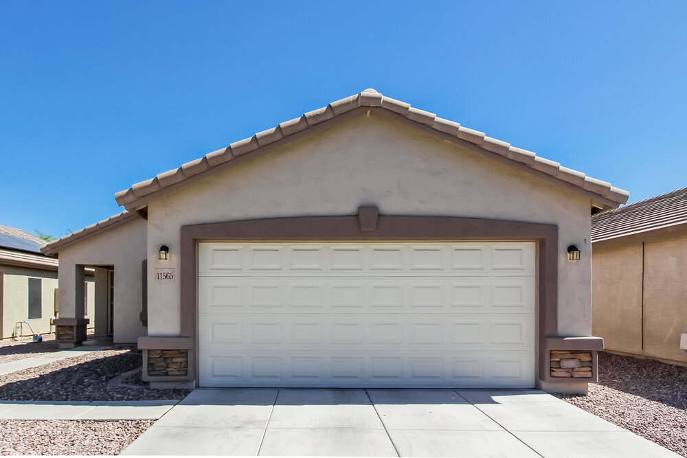 Primary Photo - 11565 W Carol Ave