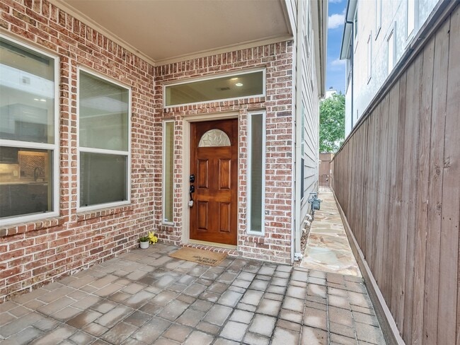 Foto del edificio - 918 Knox St