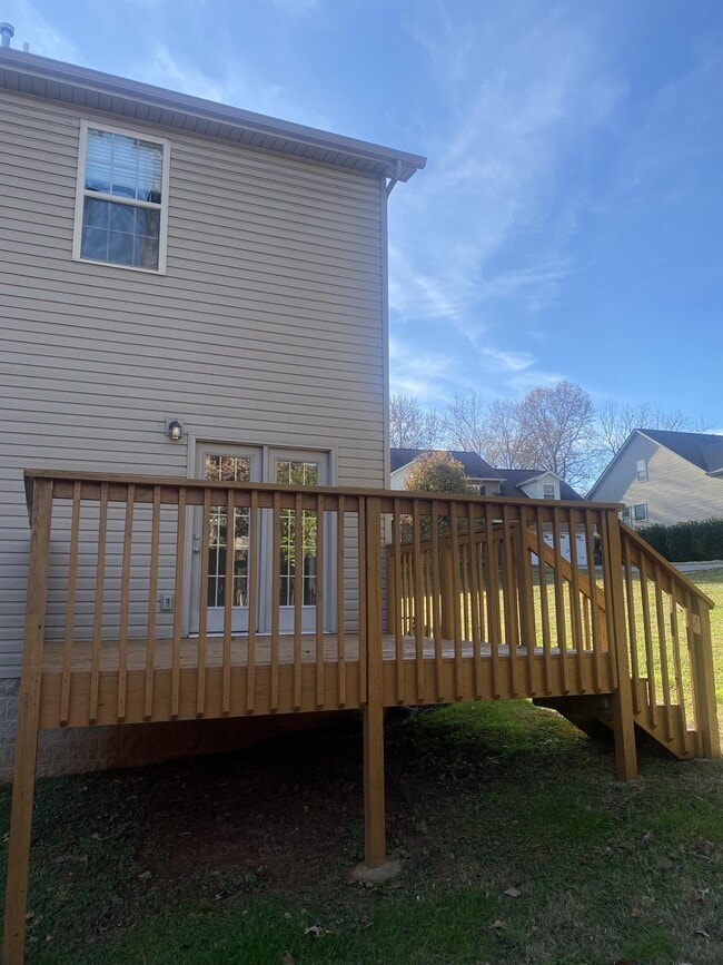 Photo - 1120 Maples Glen Ln (Knoxville, TN) House