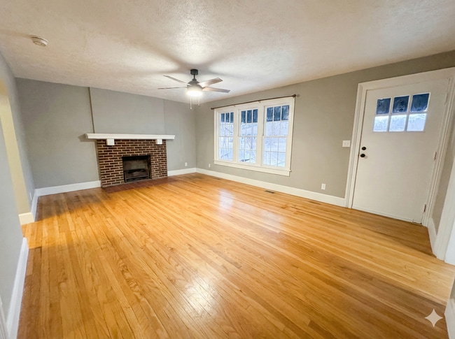 Habitación familiar - 317 S Friendship Rd