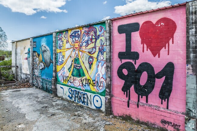 You can find colorful murals throughout North Memphis.
