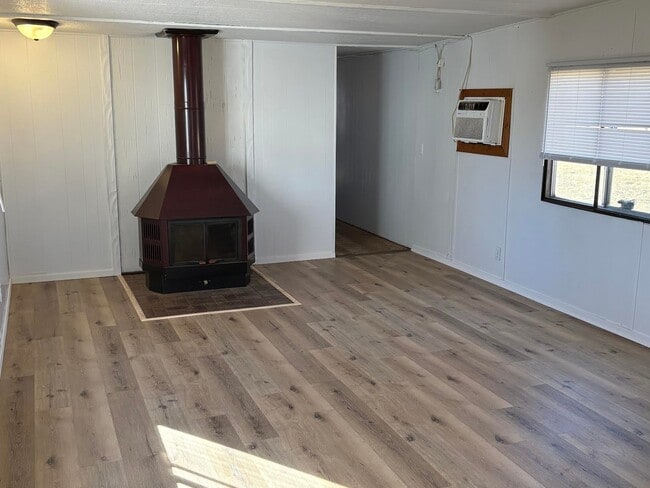 Building Photo - 1302 Munsterlander Loop