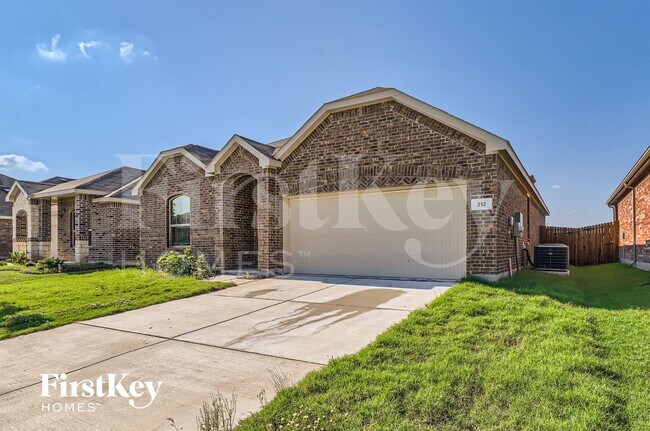 Building Photo - 212 Wyndemere Ln