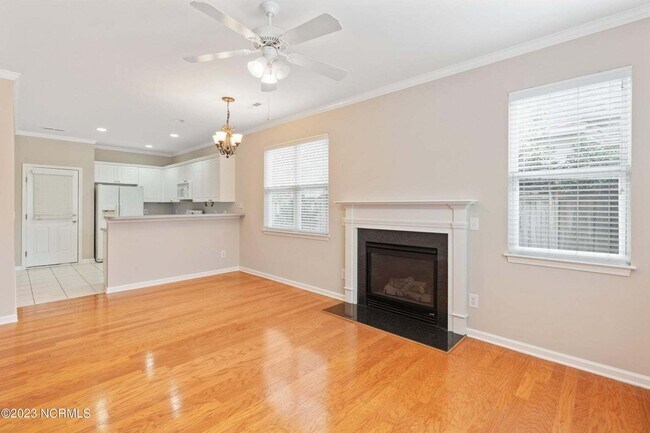 Foto del edificio - Home for rent with close proximity to transportation, shopping, Downtown Wilmington and restaurants.