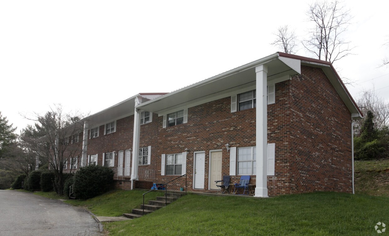 200 Crestview Dr, Greeneville, TN 37745 Apartments Greeneville, TN