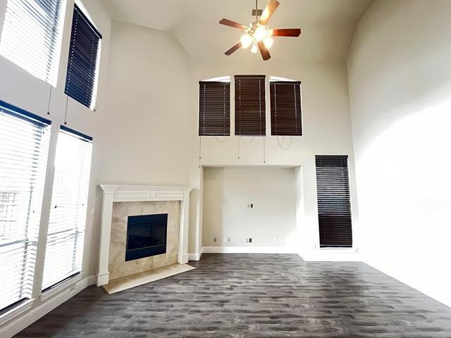 Foto del edificio - 12637 Waltham Dr