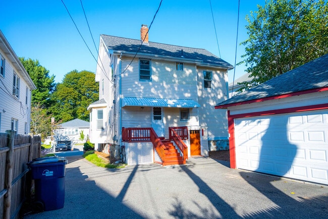 Foto del edificio - 204 Maple St