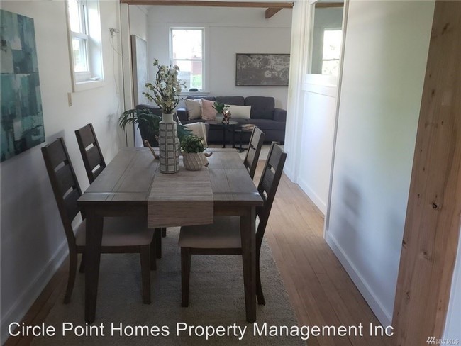 Foto del edificio - 2 br, 2.5 bath House - 4825 S Lucille Street