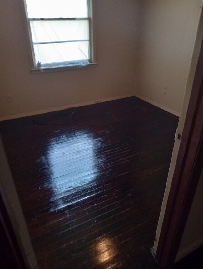 Foto del edificio - 2166 Pamela Dr