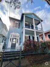 Building Photo - 1626 Seventh St